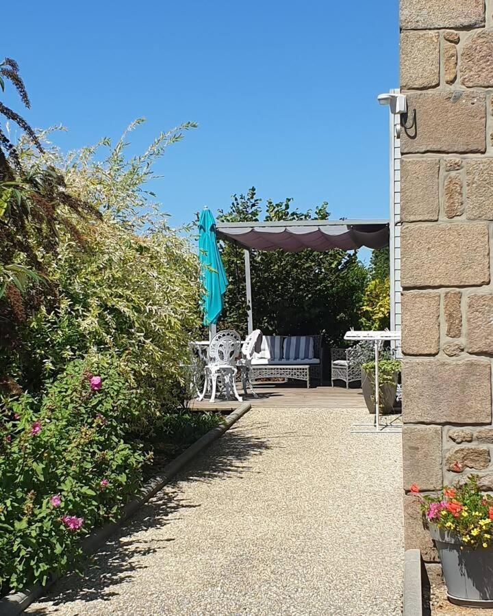 Gite D'Anne Et Ulysse Sept-Freres Exterior foto